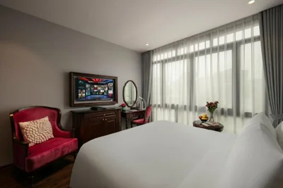Serene Central Hotel – Photos 12