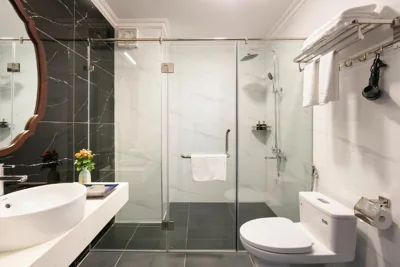 Serene Central Hotel – Photos 14